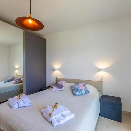 A Marina 4* Lumio (Corsica)