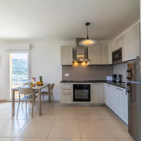 Ξενοδοχείο με διαμερίσματα A Marina Lumio (Corsica)