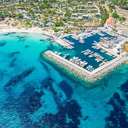 A Marina Lumio (Corsica)