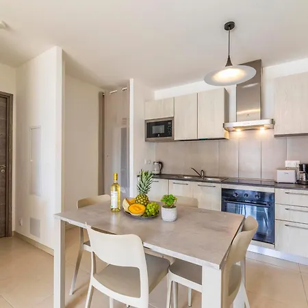 A Marina Lumio (Corsica)