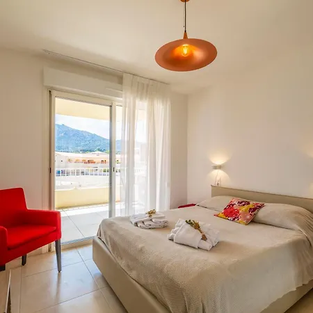 Apartahotel A Marina 4*