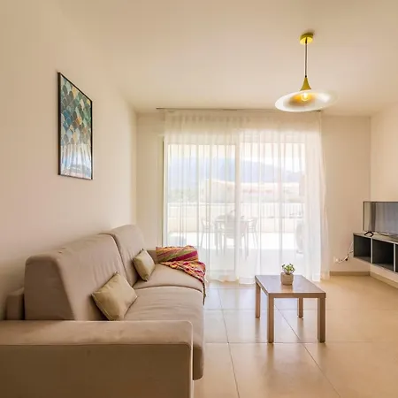 A Marina Apartahotel