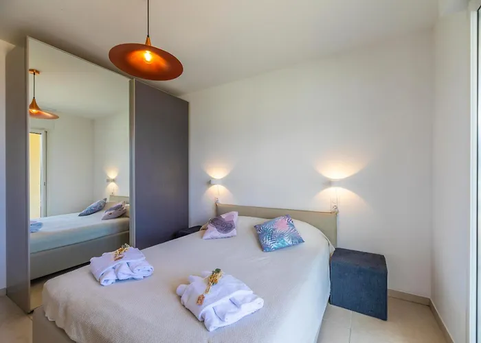 A Marina 4* Lumio (Corsica)