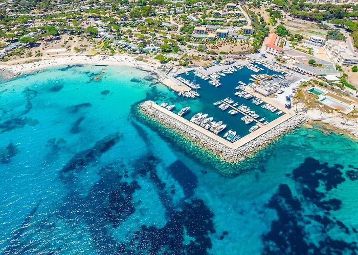 A Marina Lumio (Corsica)