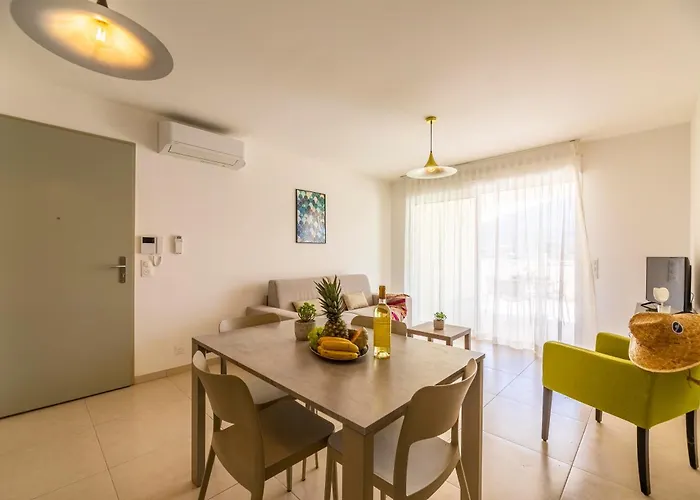 Aparthotel A Marina 4*